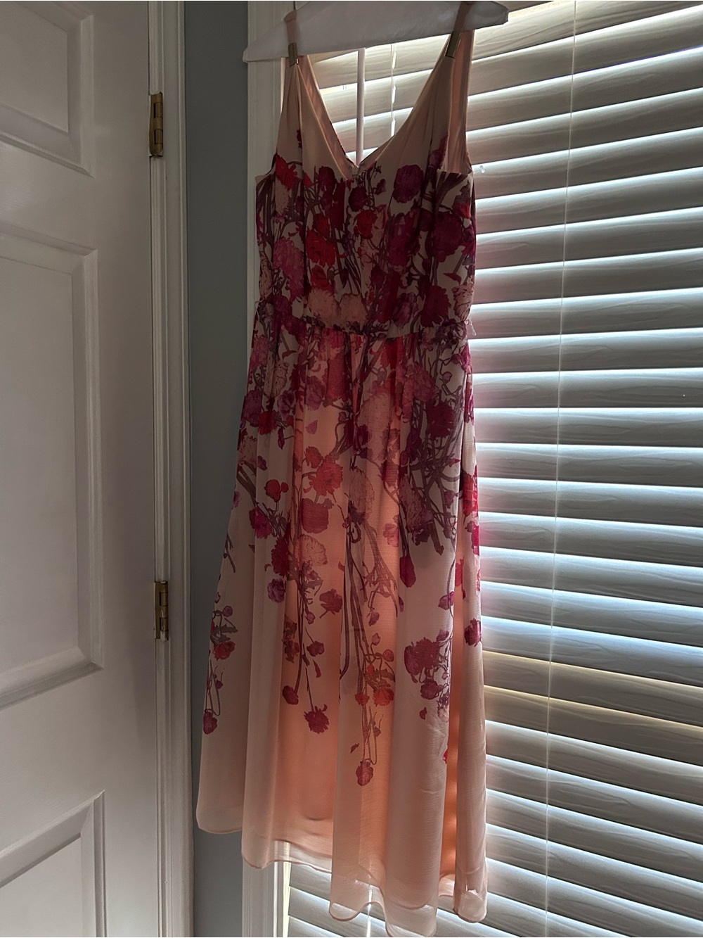 Adrianna Papell Pink Floral V-Neck Spaghetti Strap Midi Dress